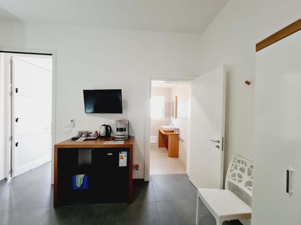 Medusa Room Apartment Порто Чезарео Екстериор снимка